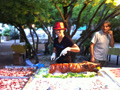 Durante la festa a Villa Marina nel giardino interno