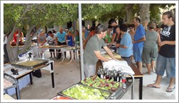 Preparazione della festa a Villa Marina