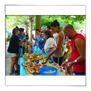 Rinfresco in giardino per gli ospiti di Villa Marina