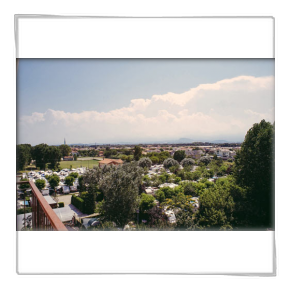 Panorama di Bellaria verso l'interno dalle finestre di Villa Marina