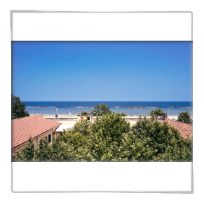 Vista dall'alto di Villa Marina e del mare vicino, a Bellaria Igea Marina Rimini