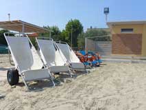 Carrozzine per fare il bagno in mare